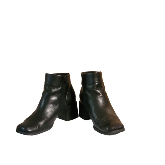 Women Vintage Leather Black Chunky Heel Ankle Boots By Croft and Barrow Size 10M - Picture 7 of 9